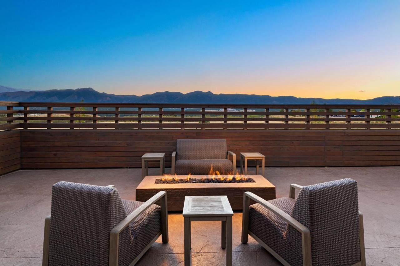 Courtyard By Marriott Colorado Springs North, Air Force Academy Hotel Exterior photo