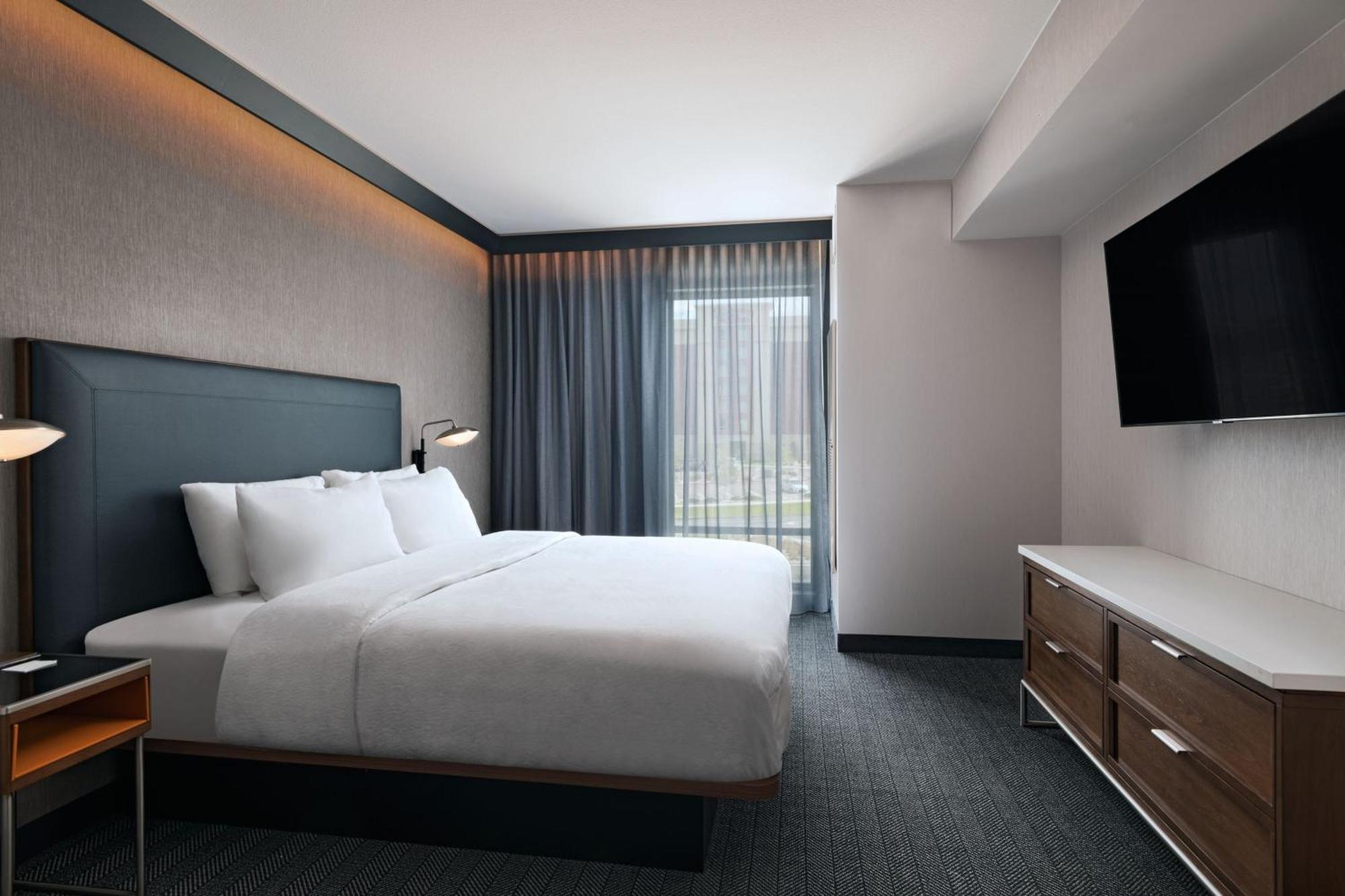 Courtyard By Marriott Colorado Springs North, Air Force Academy Hotel Exterior photo